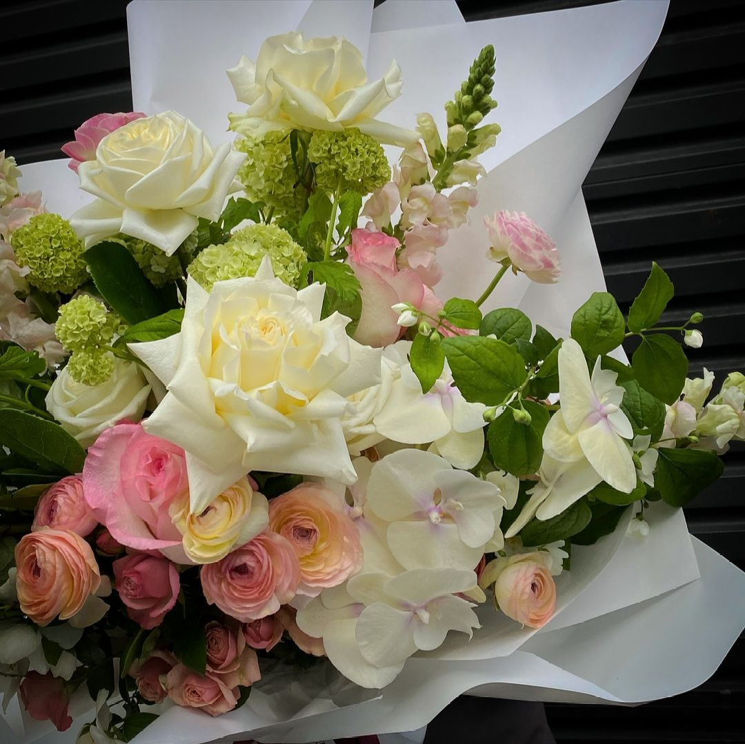 Wedding Flowers arrangement Sydney